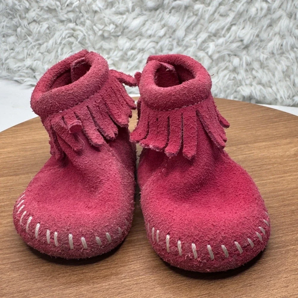 Minnetonka Pink Suede Fringe Moccasins Booties Shoes Baby Girl Toddler Size 3‎